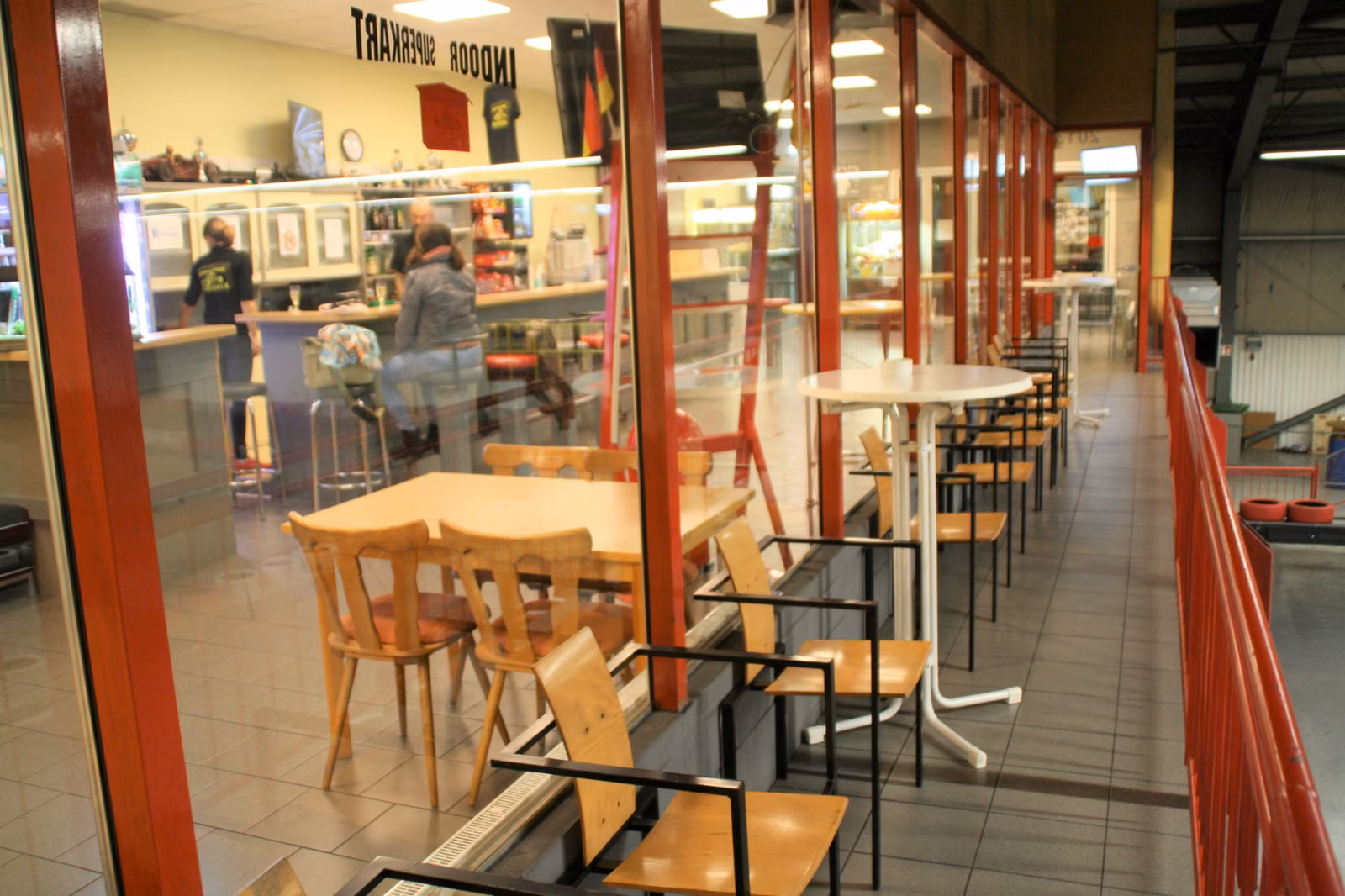 Bistro & VIP-Lounge 10