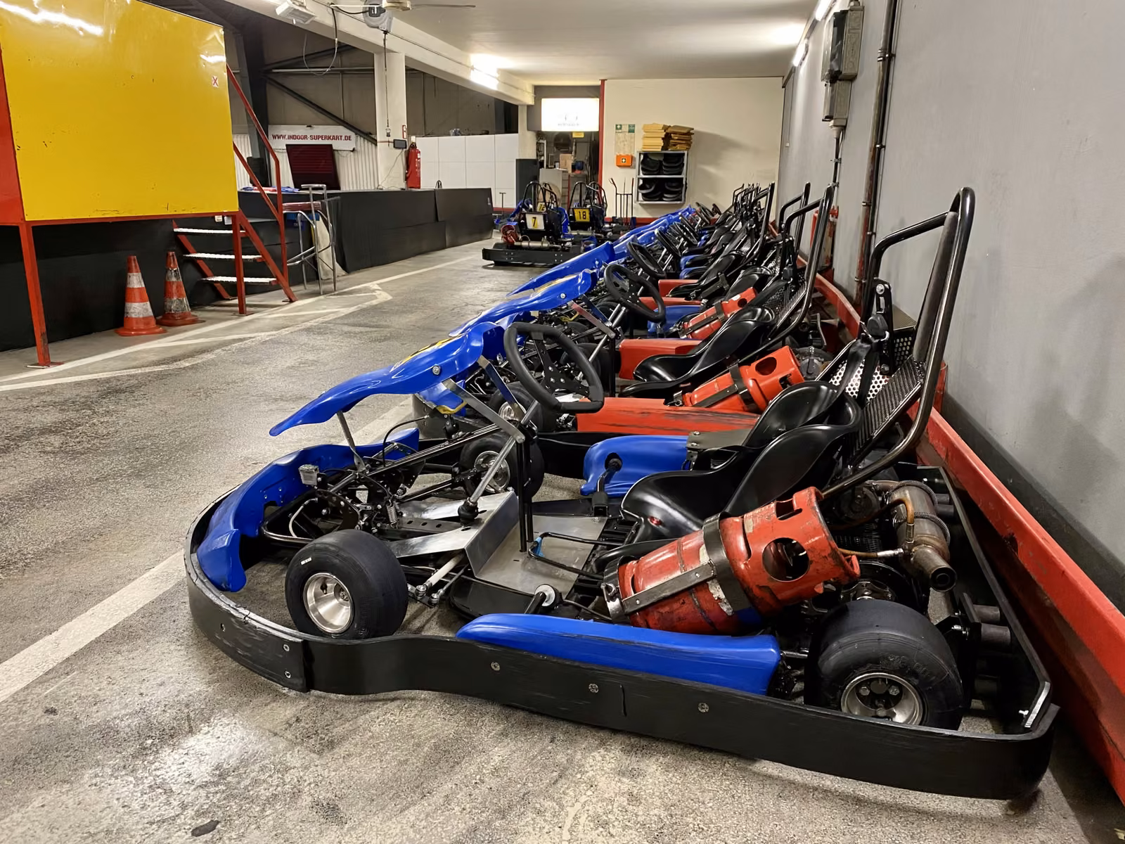 Indoor Superkart Detail 10